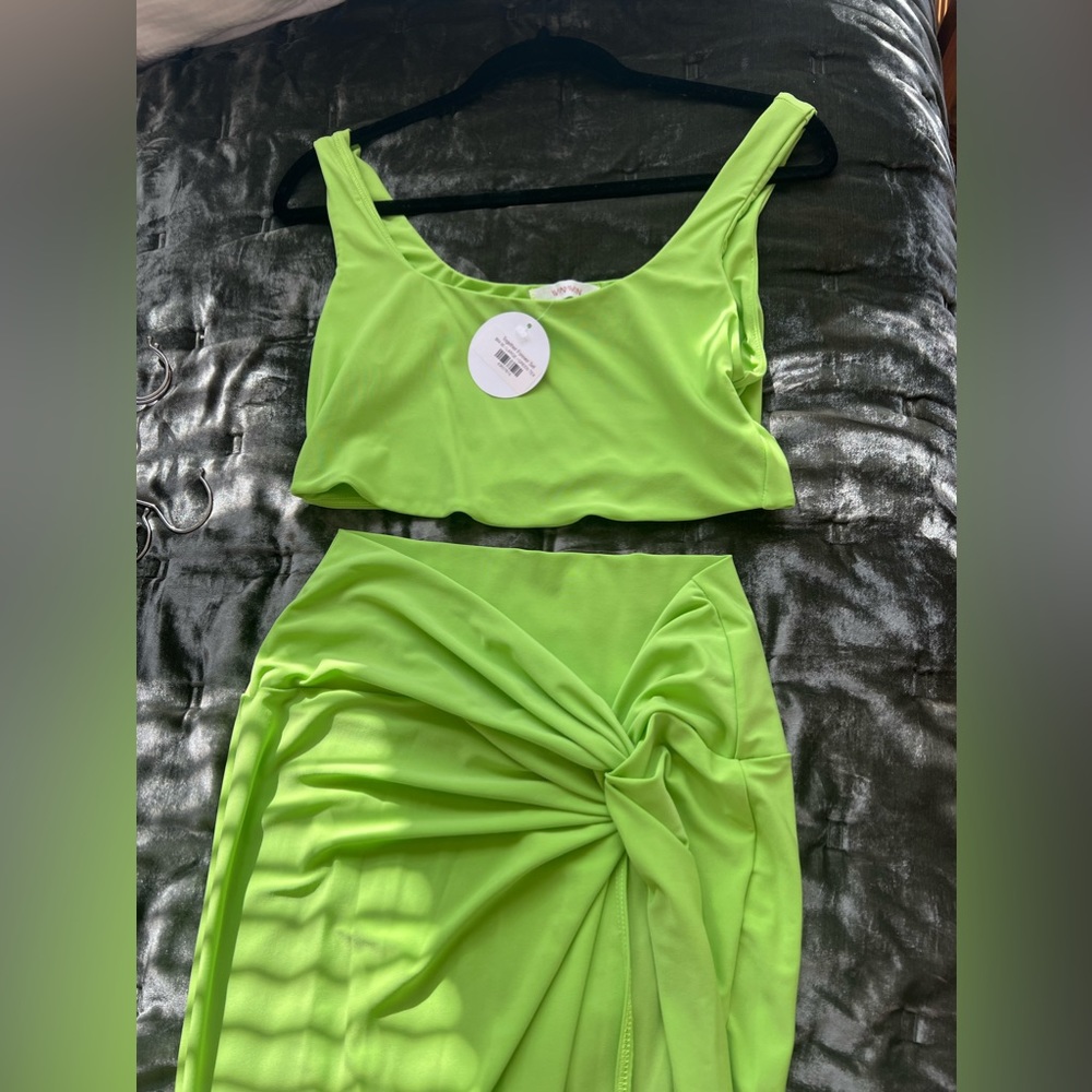 Cute neon green/yellow top and skirt set